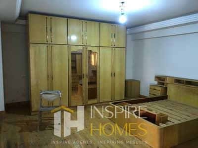 Apartment for Rent - master bedroom