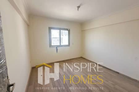 Apartment for Sale – 3 Bedrooms Including a Master Bedroom