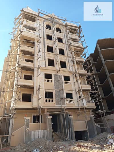 Apartment 270m Ground Floor High with Garden 160m² Private Entrance in Ninth District