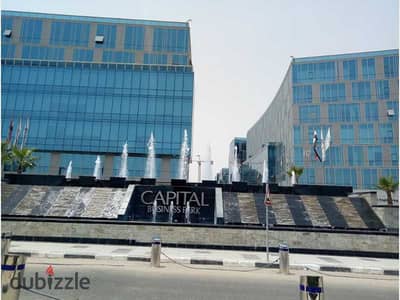 Office for rent, 100 square meters, in Capital Business Park, high-end finishing, overlooking the plaza, very prime location.