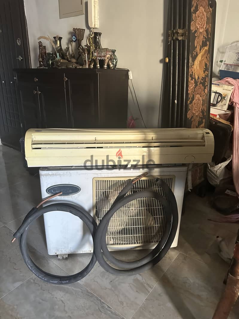 MODEL 42QG16. 3