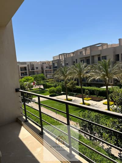 شقة للإيجار في فيفث سكوير المراسم