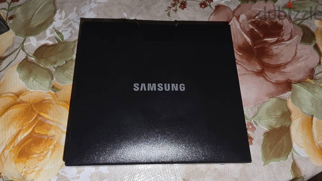 SAMSUNG GALAXY BUDS 3 PRO 12