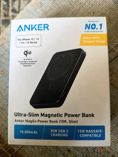 Ultra-Slim Magnetic Power Bank Anker MagGo Power Bank (10K, Slim)