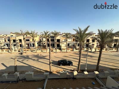 باقل سعر اس فيلا 295 م بروف 5 غرف نصف تشطيب استلام فوري للبيع بموقع متميز فى كمبوند سراي – المستقبل سيتي من  شركة مدينة مصر