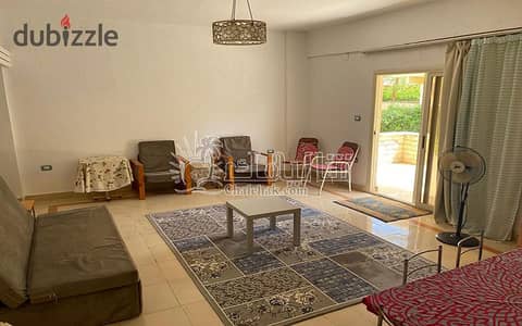 شاليه للبيع مفروش بالكامل ومجهز بالاجهزة والتكييفات مع جاردن خاصة قرية لاسيرينا ريد كاربيت المرحلة القديمه العين السخنه