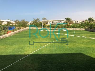 سينيور شاليه متشطب للبيع في هاسيندا باي فيو مباشر على الجولف