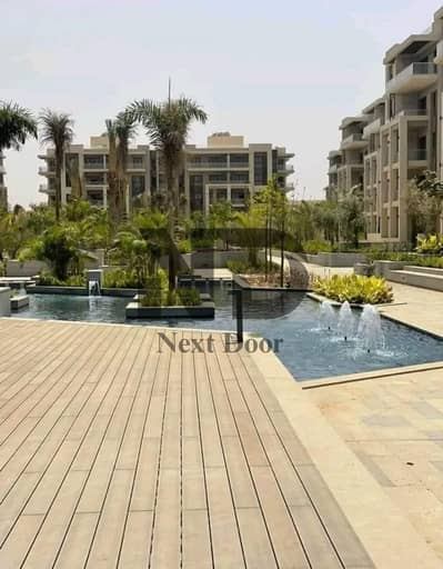 شقة جاهزة للاستلام والسكن في The Address East بالتجمع الخامس، بموقع استثنائي صف أول أمام الكلوب هاوس وإطلالة مفتوحة مميزة.
