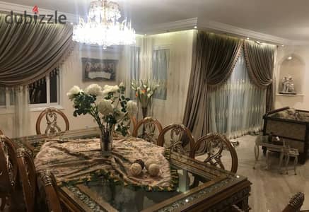 شقه 200م للبيع, 3 غرف , تشطيبات خاصه ,  في الرحاب, مرحله رابعه, بسعر لقطه جدا