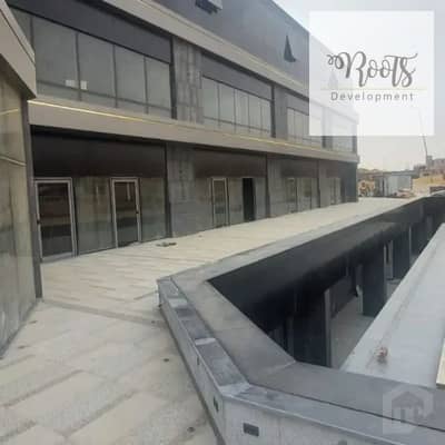 للايجار محل بمساحة 70 متر، في مول وان سيفين فى النرجس فيلات - القاهرة الجديدة  Shop for rent, 70 sqm, in In Narges Villat at ONE7 mall - New Cairo