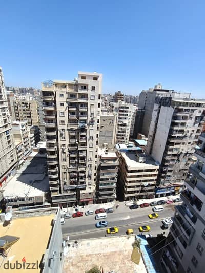 Apartment for sale, 110 sq. m. , No. 3, Abdel Nasser Street, 16th floor, fully metered, 3 bedrooms and a living room, two units available. Price: 2.5 m