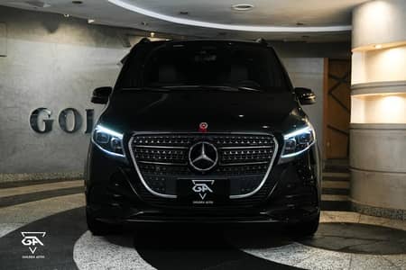 Mercedes-Benz V300 2025