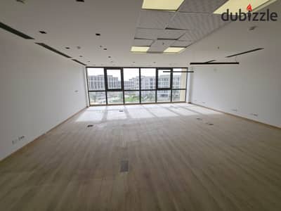 مكتب إداري 114م برايم لوكيشن Mivida Business Park/ التجمع الخامس