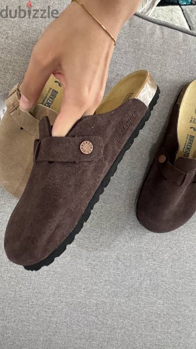 size 39 each for 3000