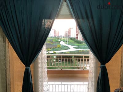 Apartment for rent in Wesal, New Cairo, 160 sq m, three bedrooms, prime location, fully finished, garden view