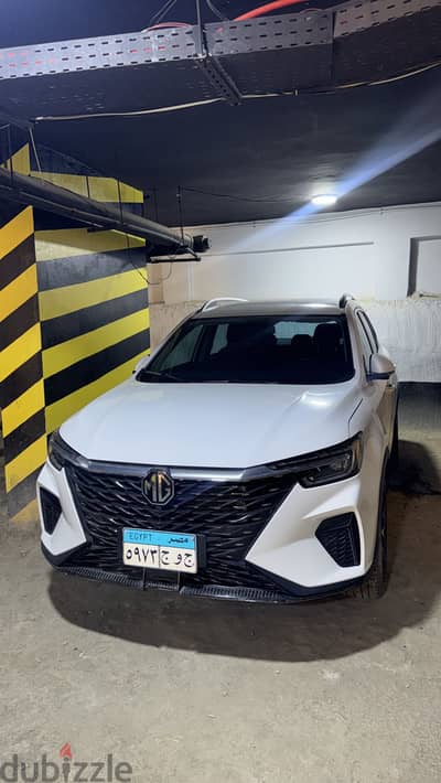 Mg Rx5 plus for rent | ام جي لاكشري للايجار
