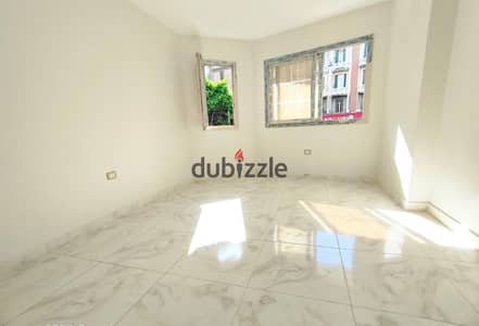 Clinic for sale, 40 m / Saba Pasha on the tram, licensed administrative buildings from the 1990s