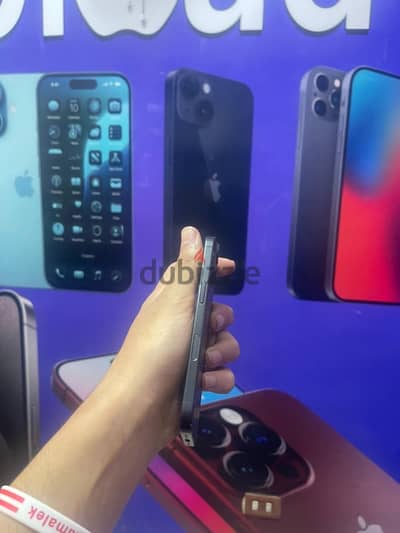 آبل - آيفون 16