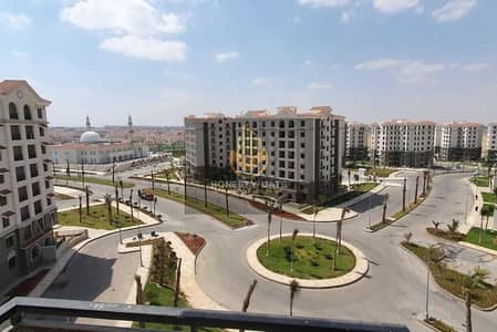 Apartment for sale in Celia Compound, 103 sqm, with a total contract value of 6,000,000 EGP and an overprice of 400,000 EGP