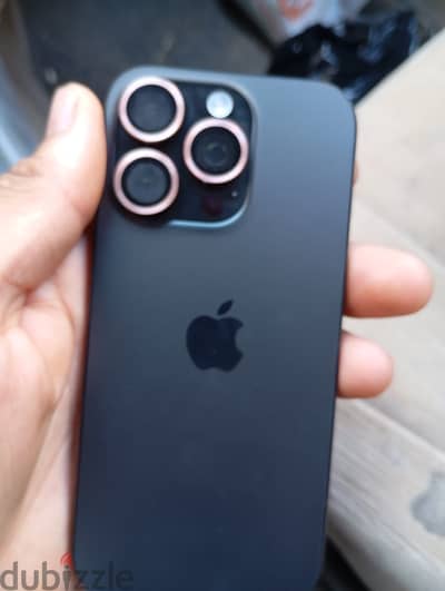 آبل - آيفون 16 برو