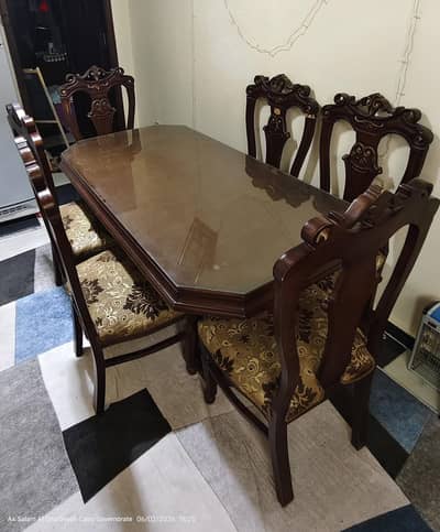 تربيزة سفرة ٦ كراسي