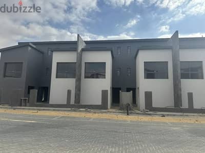 Corner Townhouse for Sale – Creek تاون هاوس كورنر للبيع – كريك