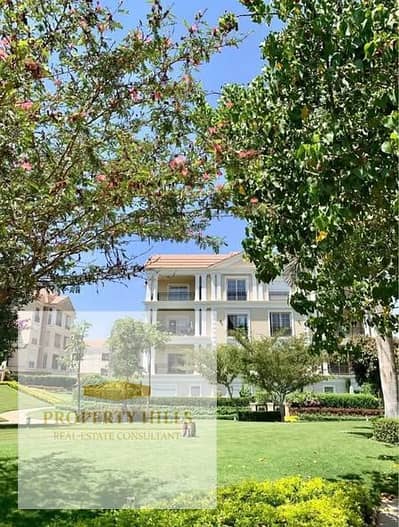Duplex with private garden in the heart of the Golden Square – Fifth Settlement with a distinctive area