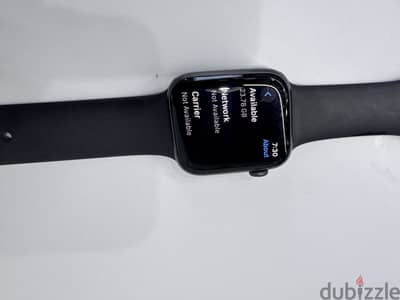 Apple Watch Series 5 – 44mm Aluminum