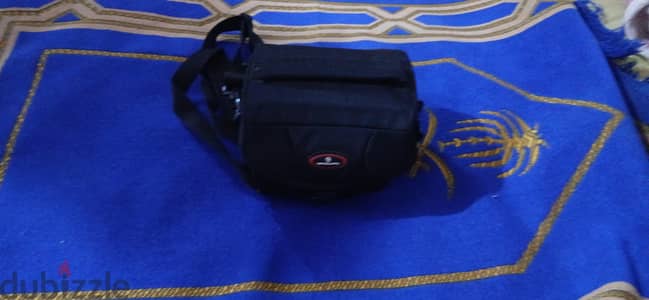 كاميره CANON  بحاله ممتازه