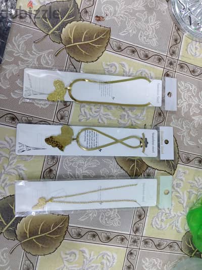 سلاسل خريطه استلس بيور