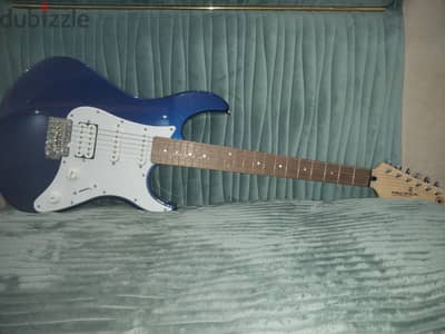 Brand New Yamaha Pacifica PAC012 - Metallic Blue (Unused)