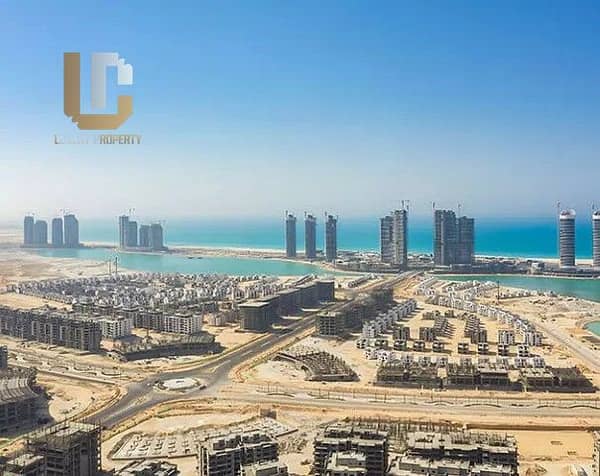 شقة للبيع استلام فوري من المالك مباشرة متشطبة بالكامل في مزارين العلمين الجديدة في مبنى 1 سافاير