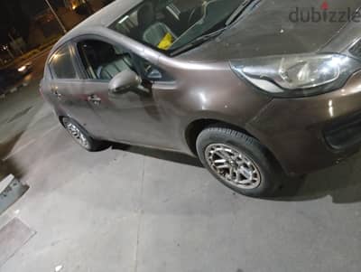 جنوط ١٥ اربعه خرم تركب ع اي موديل . . . راكبه ف كيا ريو