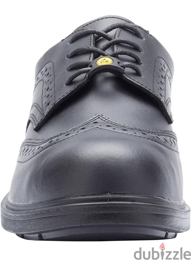 Safety shoes 2