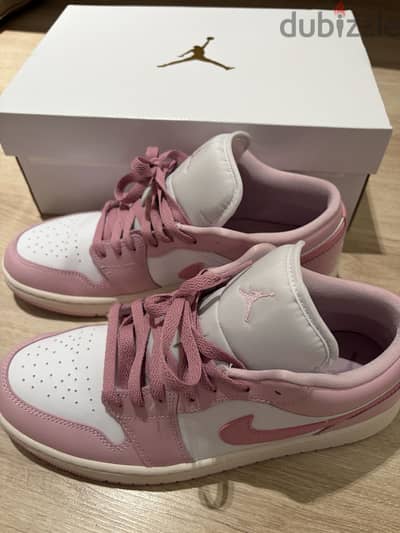Air Jordan 1 Sneakers