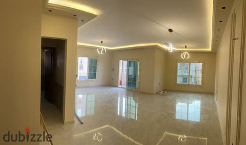 175m apartment ultra super lux first residence in Al-Qarnfal, villas second number from the northern 90