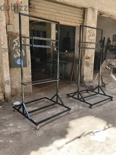 حامل شاشات