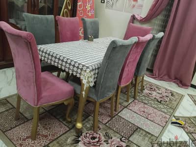 طربيزه سفره تفصيل خشب عموله8 كراسي استعمال سنه بدون استخدام يعني جديده