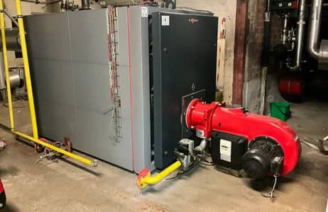 Viessmann Vitoplex 300 – 780 kW Hot Water Boiler + Weishaupt Burner