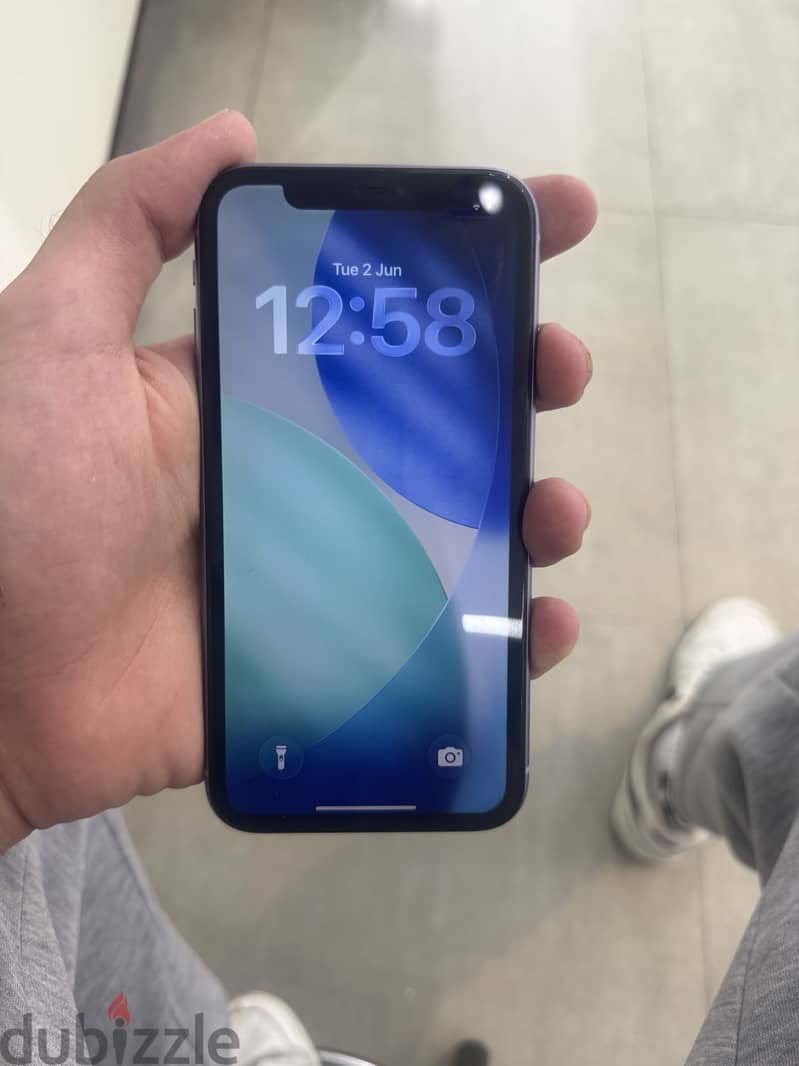 Apple - iPhone 11 4