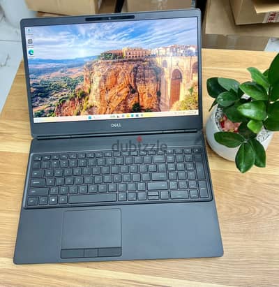 Dell precision 7560   كور i9 جيل 11 فئة H بكارت RTX A5000 فعلي 16 جيجا