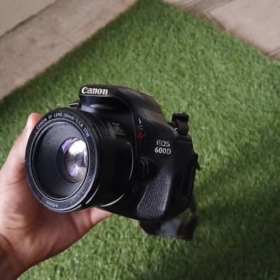 كانون 600d