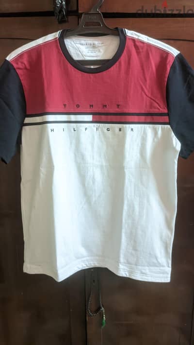 T-shirt Tommy - تيشرت تومي