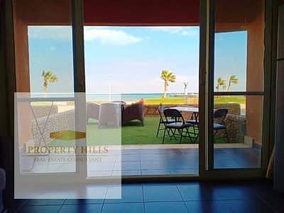 Villa first row on telal ain sokhn dierct on view sea view unit cash 5000.000