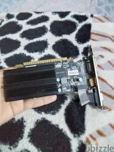 AMD Radeon HD 5450 2GB DDR3 كارت شاشة بحالة ممتازة