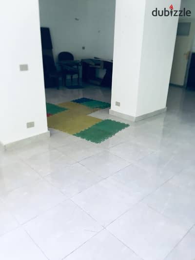 محل للايجار دجلة المعادى ارضى مدخل خاص شارع ٢٣٣
