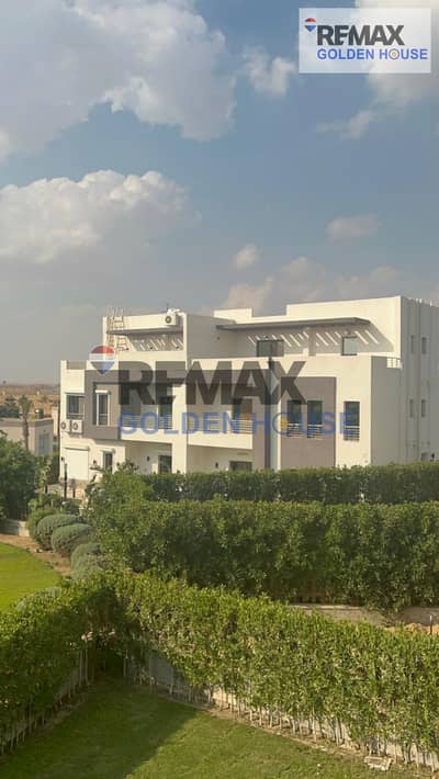 Twin house with a land area of ​​603 sq m and a built-up area of ​​400 sq m for sale in Wasal Views Compound, opposite Madinaty, next to Shorouk City