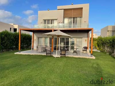 Luxurious standalone villa for rent at hacienda bay