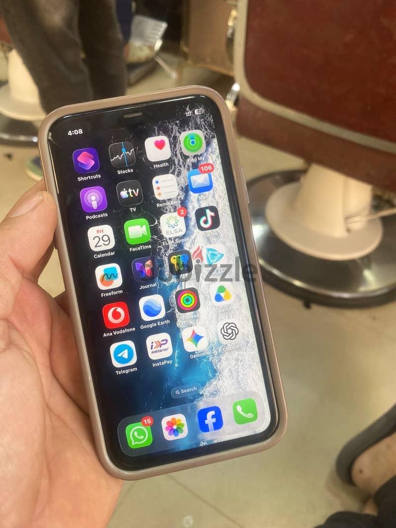 Apple - iPhone 11 1