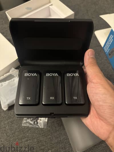 مايك Boya XM6-K2 الكيت الكامل زيرو مع حافظة الشحن